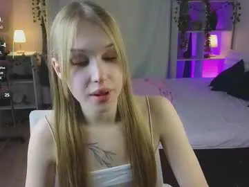 new_cute_skinny_sexy – webcam model profile photo Image 12