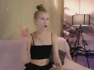 new_cute_skinny_sexy – webcam model profile photo Image 2