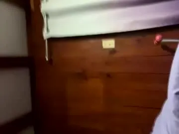 nympho_nathy_sophi – webcam model profile photo Image 7