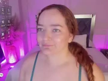 shantallknowless – webcam model profile photo Image 2