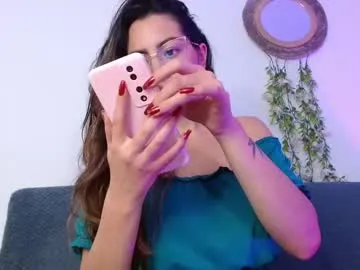 petites_perles – webcam model profile photo Image 19