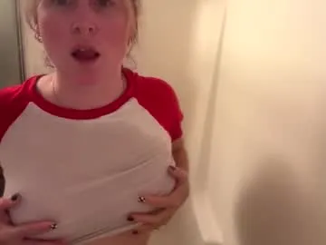 wet_dreamm22 – webcam model profile photo Image 17