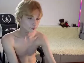 sakuraarih – webcam model profile photo Image 14