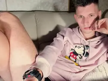 xaevynne – webcam model profile photo Image 16