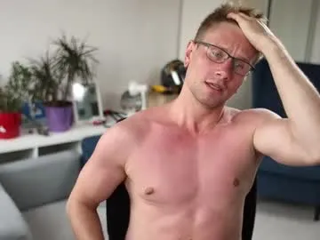 megan_galactica – webcam model profile photo Image 6