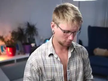 megan_galactica – webcam model profile photo Image 8