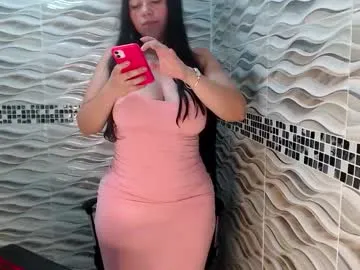 bigtitsmary2 – webcam model profile photo Image 9