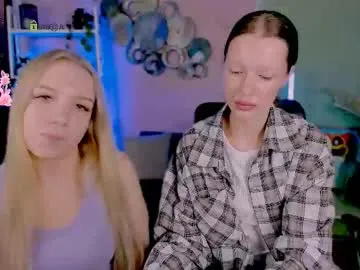 ErikaBonnie – webcam model profile photo Image 9