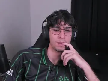 playussoftly – webcam model profile photo Image 5