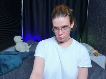 kiki_krash – webcam model profile photo