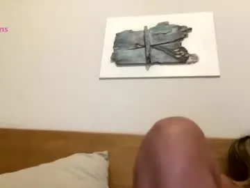 hotbella_ – webcam model profile photo Image 9