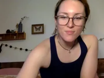 scarletttsinner – webcam model profile photo Image 17