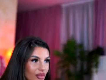 a_lejandro_08 – webcam model profile photo Image 7