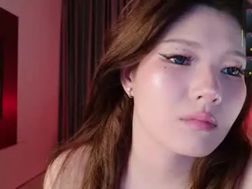 quyenkjos – webcam model profile photo Image 18