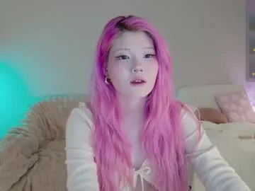 quyenkjos – webcam model profile photo Image 2