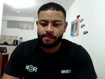 wetnaughtygirls – webcam model profile photo Image 11