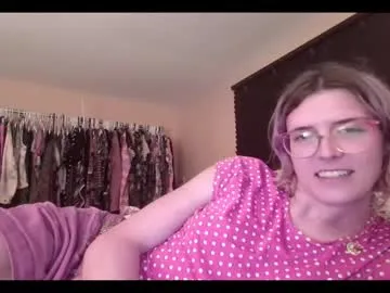 lina_kriss – webcam model profile photo Image 7