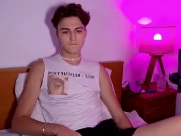 angelsofaurora – webcam model profile photo Image 3