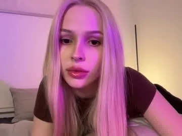 liia_sweett – webcam model profile photo Image 18