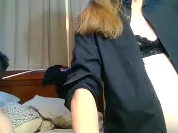 petites_perles – webcam model profile photo Image 4