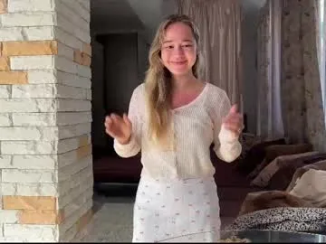 petites_perles – webcam model profile photo Image 10