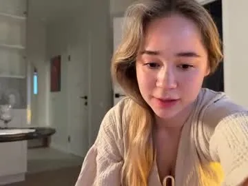 petites_perles – webcam model profile photo Image 5