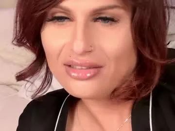 honeyymoonn_ – webcam model profile photo Image 5