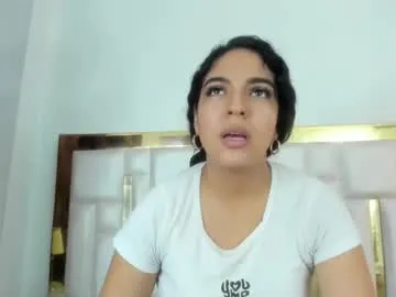 barbielatinass – webcam model profile photo Image 5