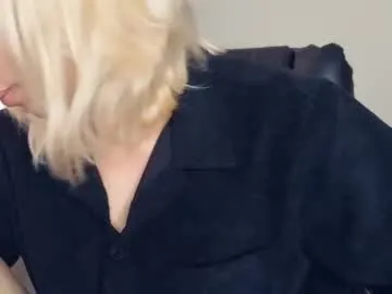 ava_delightt – webcam model profile photo Image 10