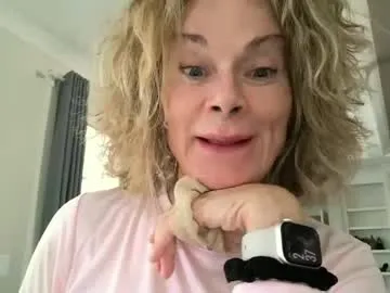 your_dolls – webcam model profile photo Image 3