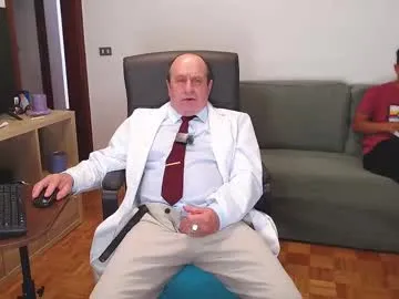 oliviaocean69 – webcam model profile photo Image 4