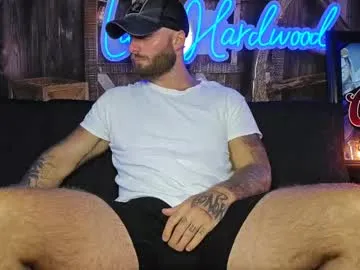 miah_storm – webcam model profile photo Image 4