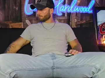 miah_storm – webcam model profile photo Image 7