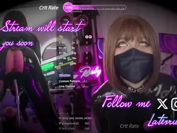 littlee_sophi_ – webcam model profile photo Image 4