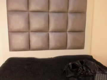 realtryit – webcam model profile photo Image 17