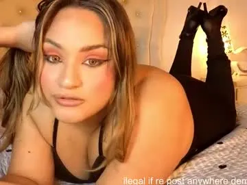 your_desirre – webcam model profile photo Image 17