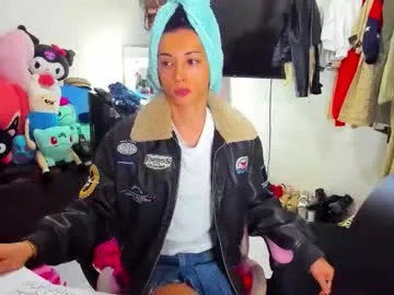 your_dolls – webcam model profile photo Image 7