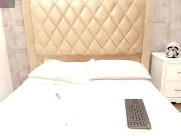 danteestone – webcam model profile photo Image 10