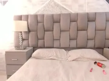 danteestone – webcam model profile photo Image 9