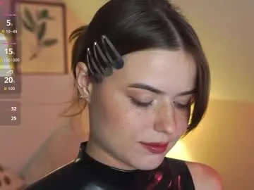 anika_heir – webcam model profile photo Image 11