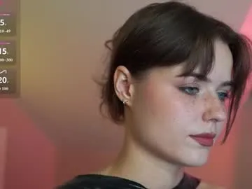 anika_heir – webcam model profile photo Image 14