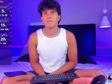 twin_cherry – webcam model profile photo Image 6