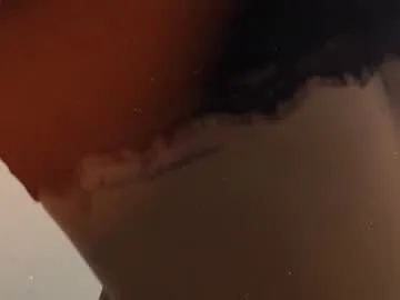 miamontoya – webcam model profile photo Image 9