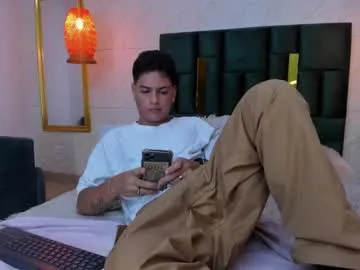 lila_cohen – webcam model profile photo Image 13