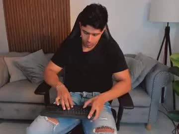 your_dolls – webcam model profile photo Image 2