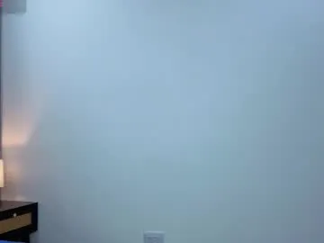 lilly_p1 – webcam model profile photo Image 3