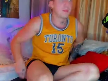 theowonder – webcam model profile photo Image 13