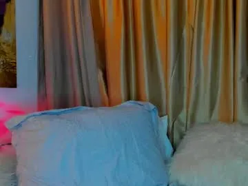 theowonder – webcam model profile photo Image 9