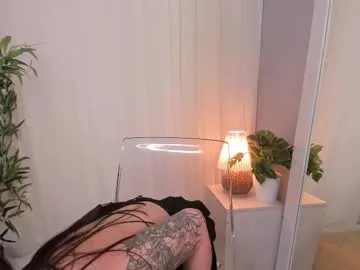 white_godness – webcam model profile photo Image 16