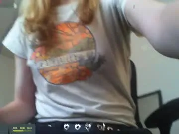 petites_perles – webcam model profile photo Image 17